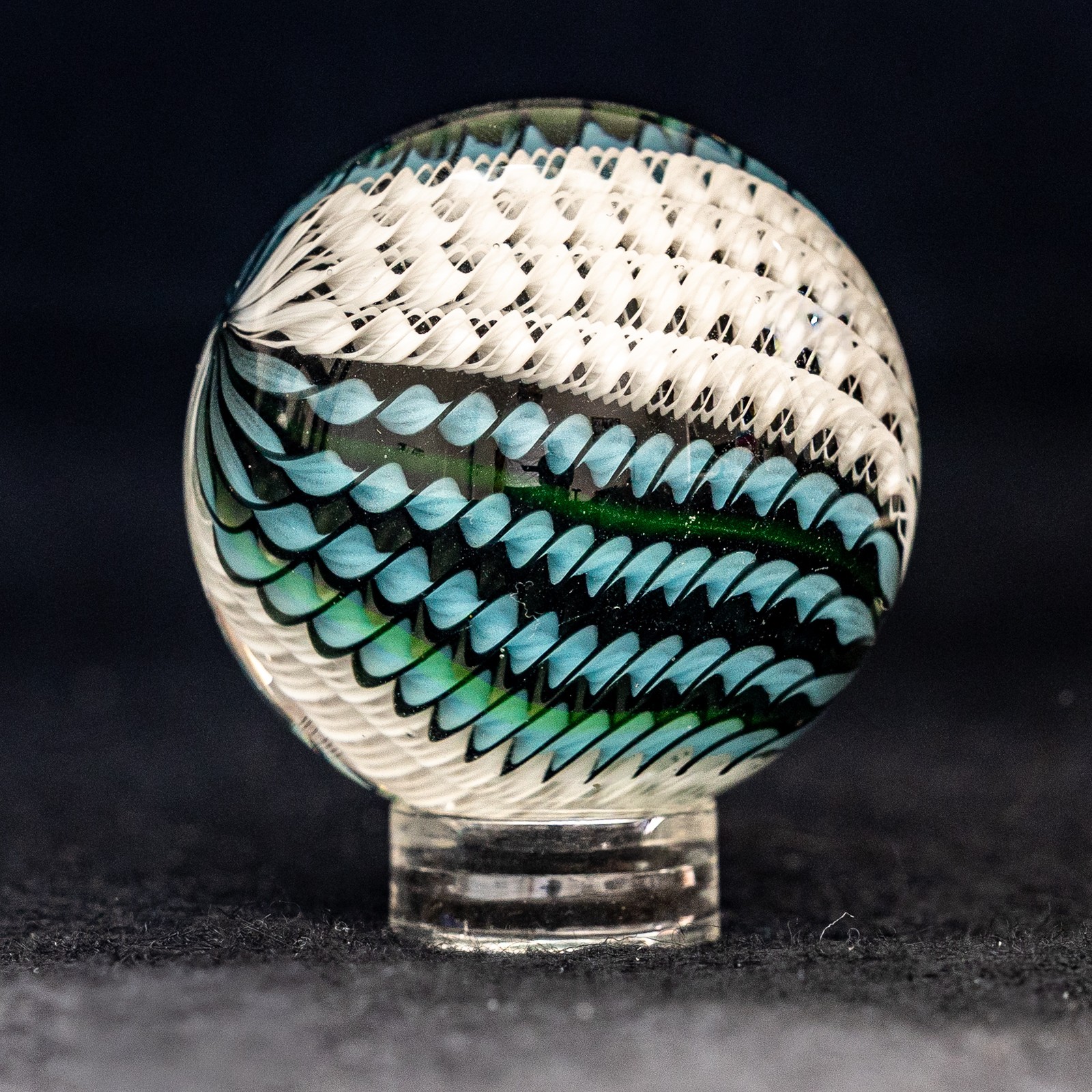 Bryan Trillas Glass Marble/Filigree Cane/UV Reactive/Blue Green White Black/1.46