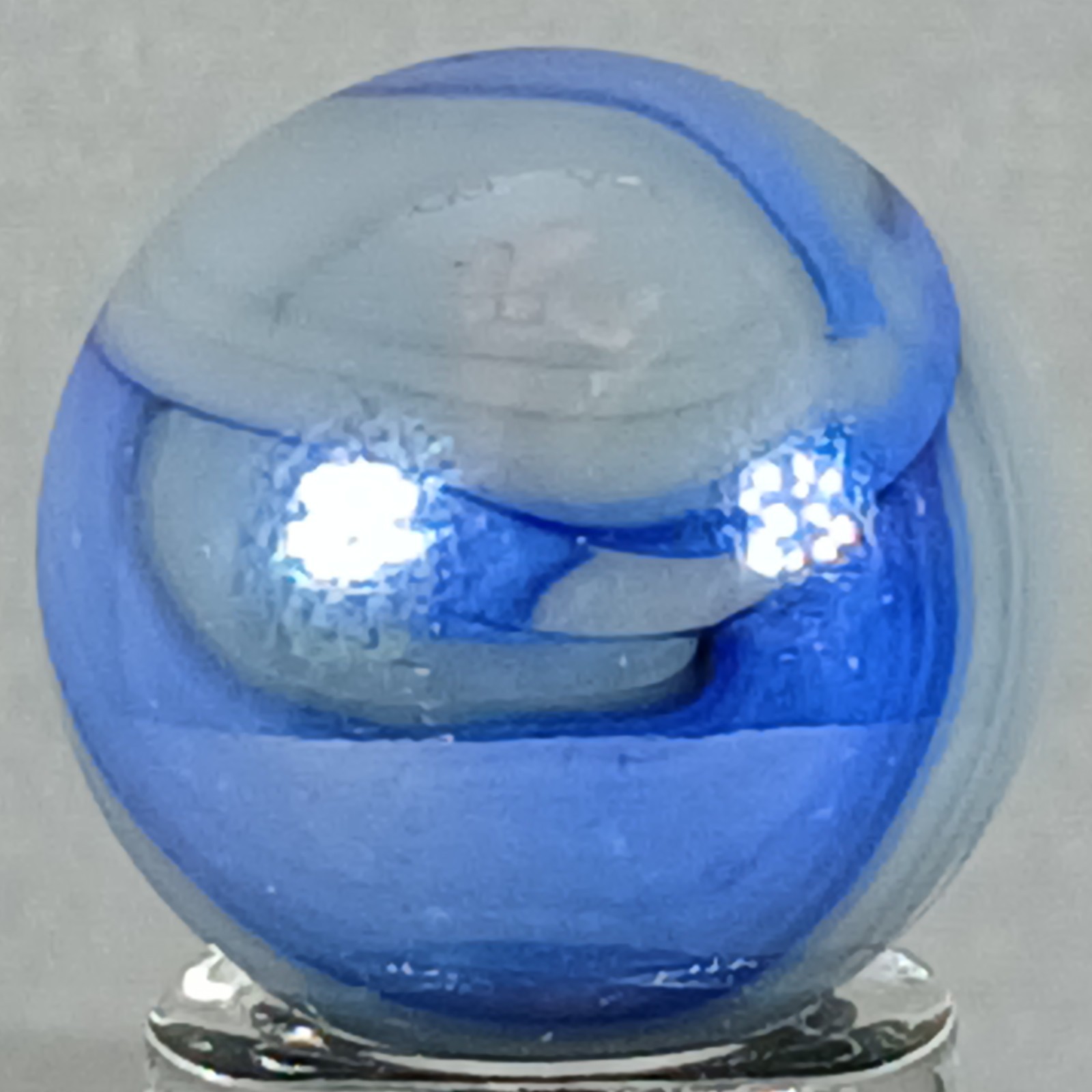 Vacor Alien Marble .61 Inches Near-Mint Condition Combined Shipping