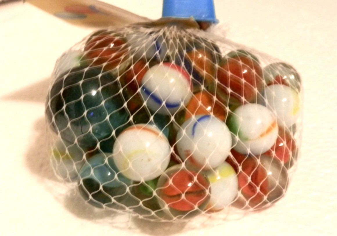 Imperial Toys 50 Marbles Includes 1 Shooter