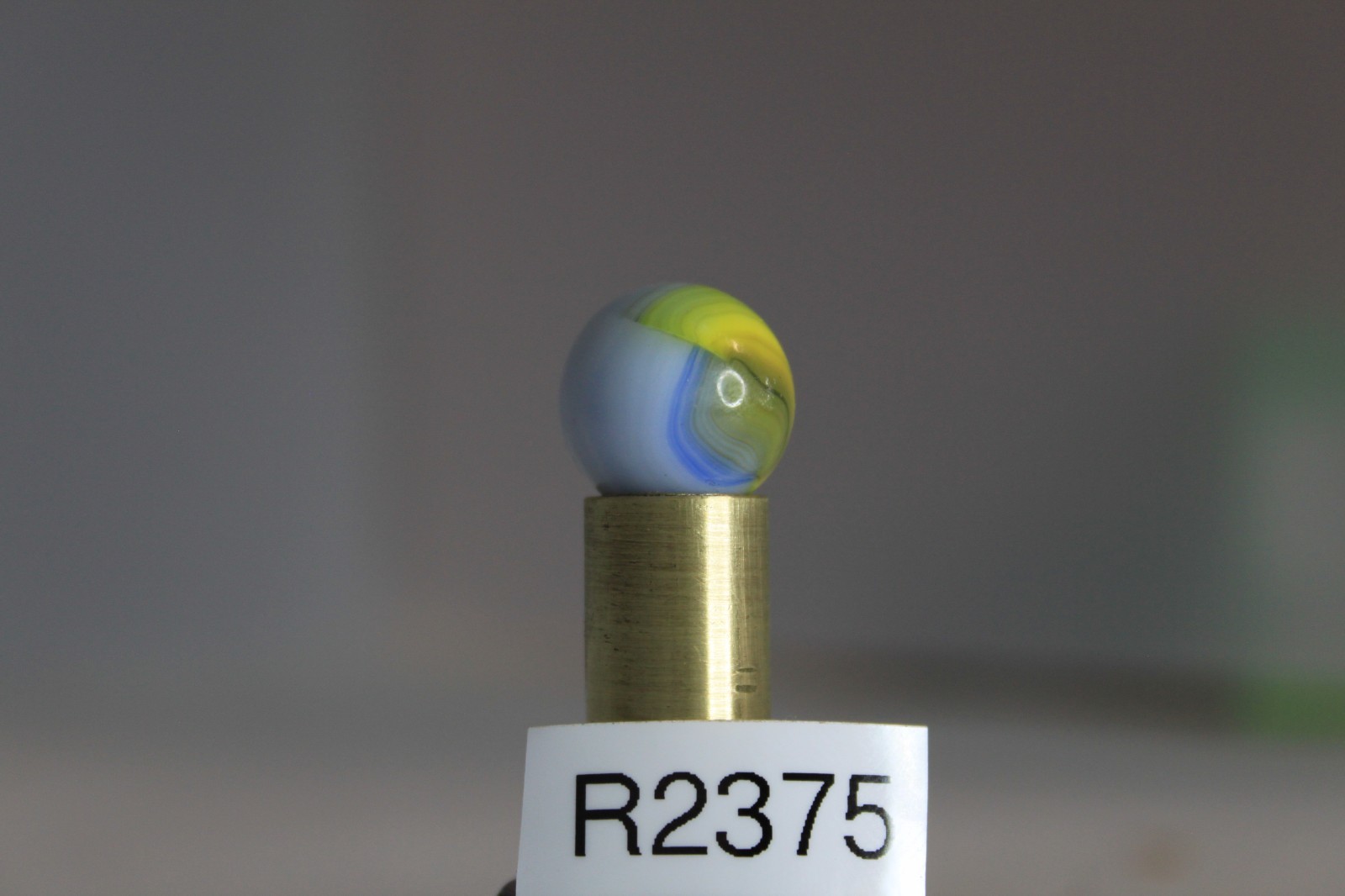 AKRO AGATE CORKSCREW SPIRAL SKY BLUE YELLOW OPAQUE WHITE 5/8″ MARBLE GLASS