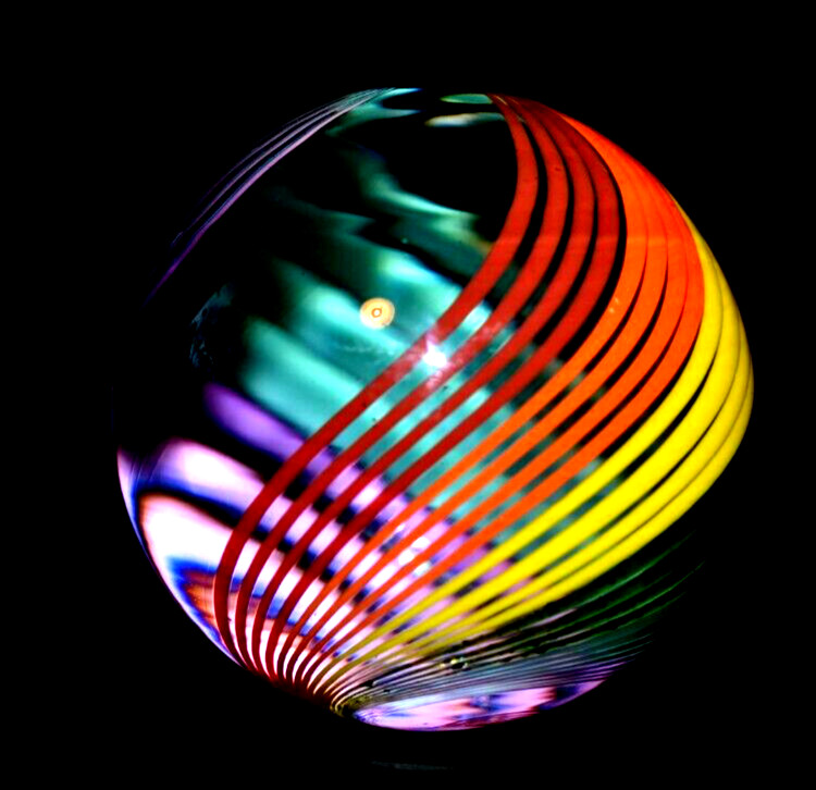 JOHN GIBBONS GLASS MARBLE/1.650″-24 RIBBON RAINBOW SWIRL-CRIMSON,GR. LUTZ,TURQ +