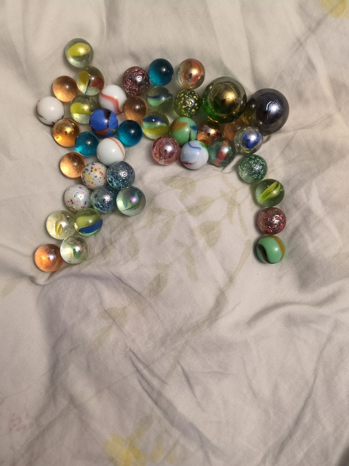 Vintage Mixed Glass Marbles Lot 41pcs Shooters Cat’s Eye Speckled Variety