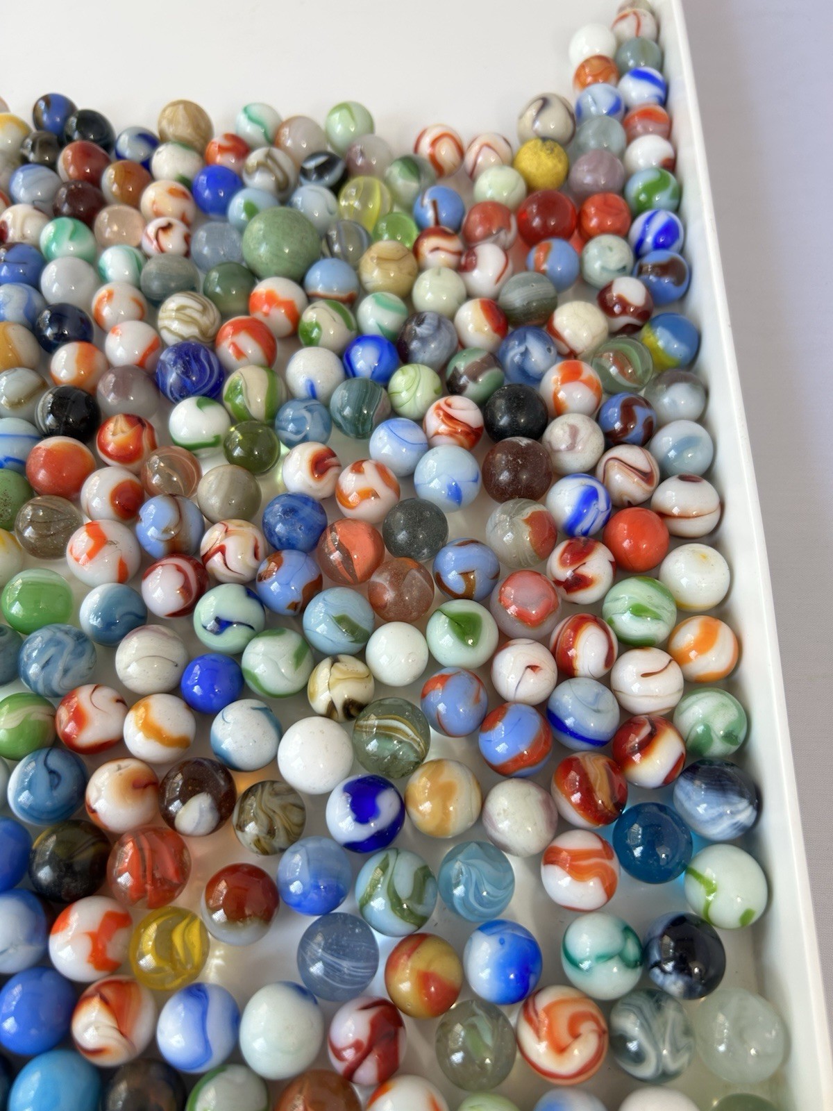 339 Vintage Glass Marbles Lot Includes UV Reactive Uranium & Cadmium Marbles