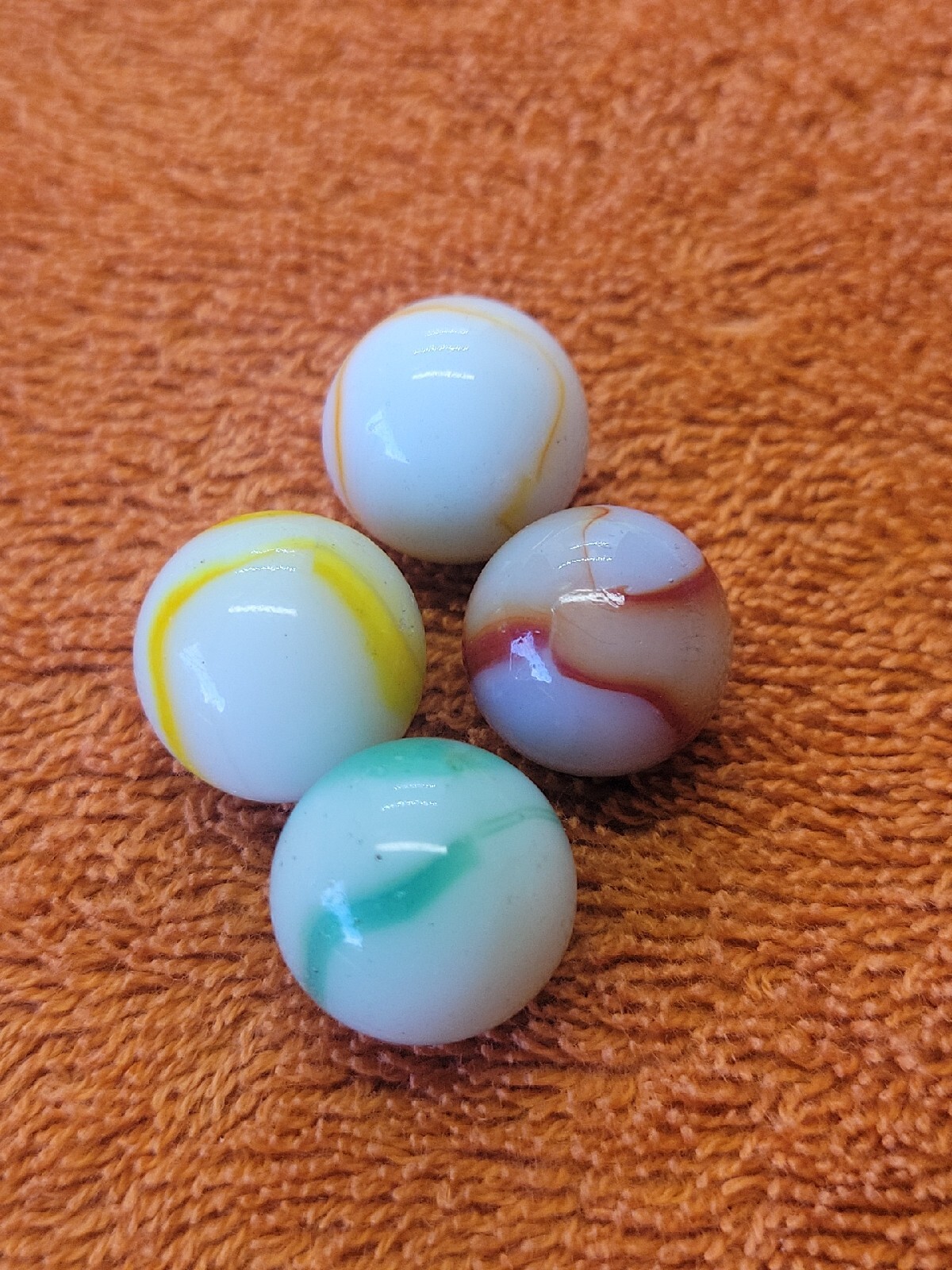 A22-2•Vintage Peltier Glass, 4 Peltier Rainbo’s 19/32″- 5/8″ Near Mint to Mint