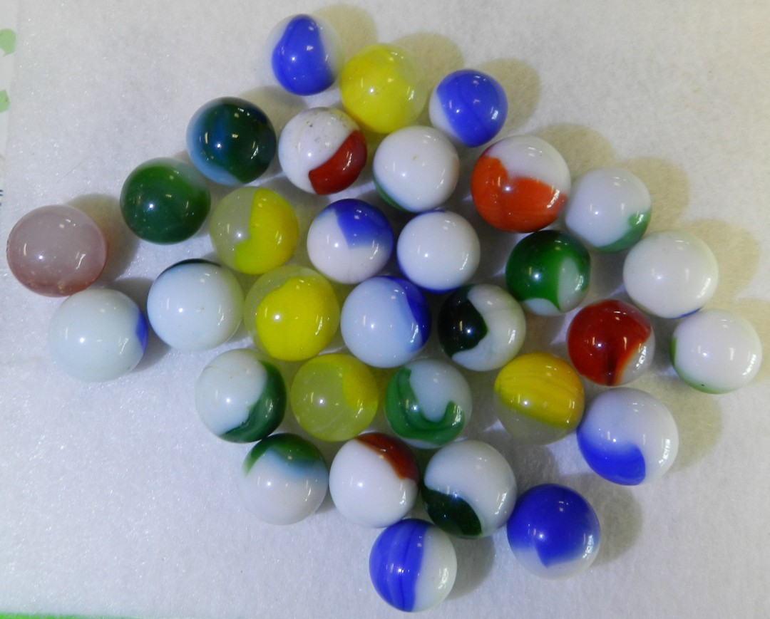 #20943m Vintage Group or Bulk Lot of 30 Mixed Company Patch Marbles