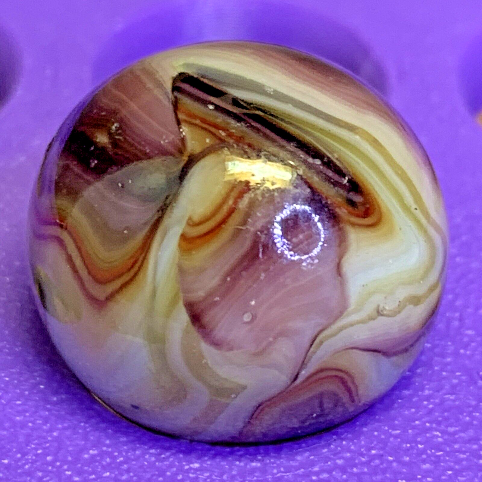 DAS/JABO/WV DEEP SEAM RED ONION TYPE SWIRLS AVENTURINE SPECK SHOOTER .72″ 9B/111