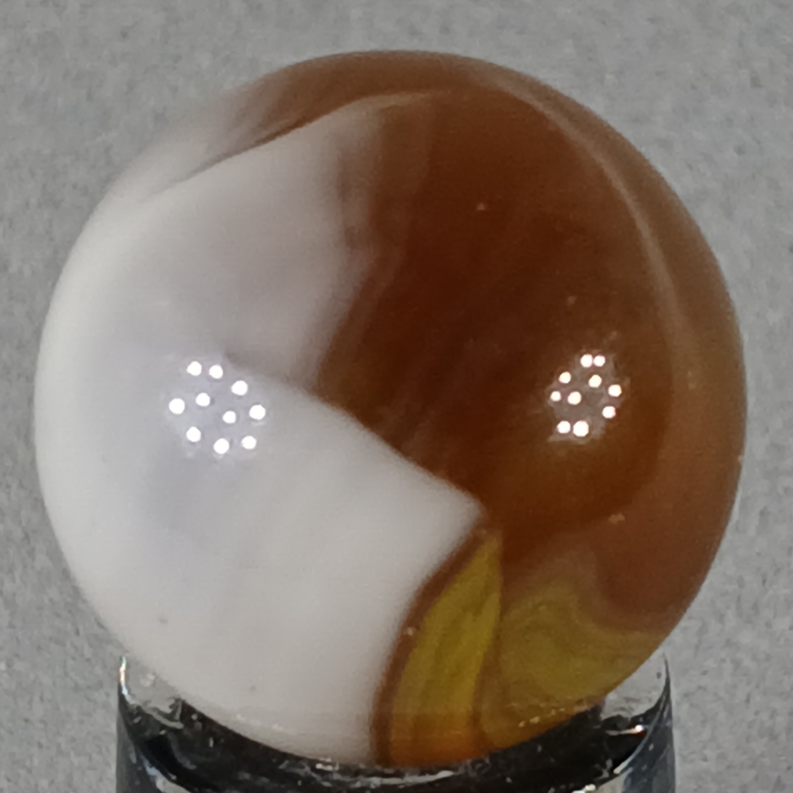 Vintage Vitro Conqueror Marble .61 Inches Near-Mint Condition Combined Shipping