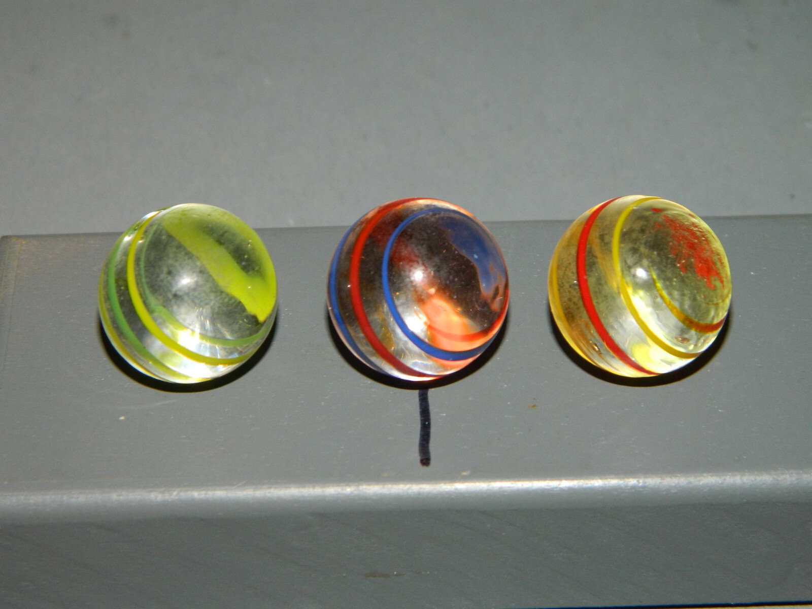 Handblown Spiral Marbles Lot of 3 Nice Colors Approx 11/16″ N7