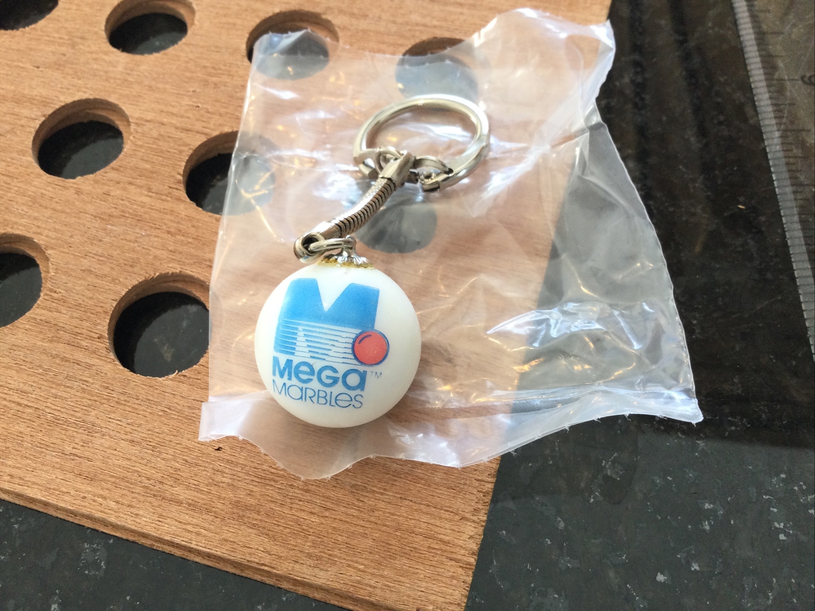 Vintage | Mega Marbles Keychain Collector | White, Blue, and Pink | 1993