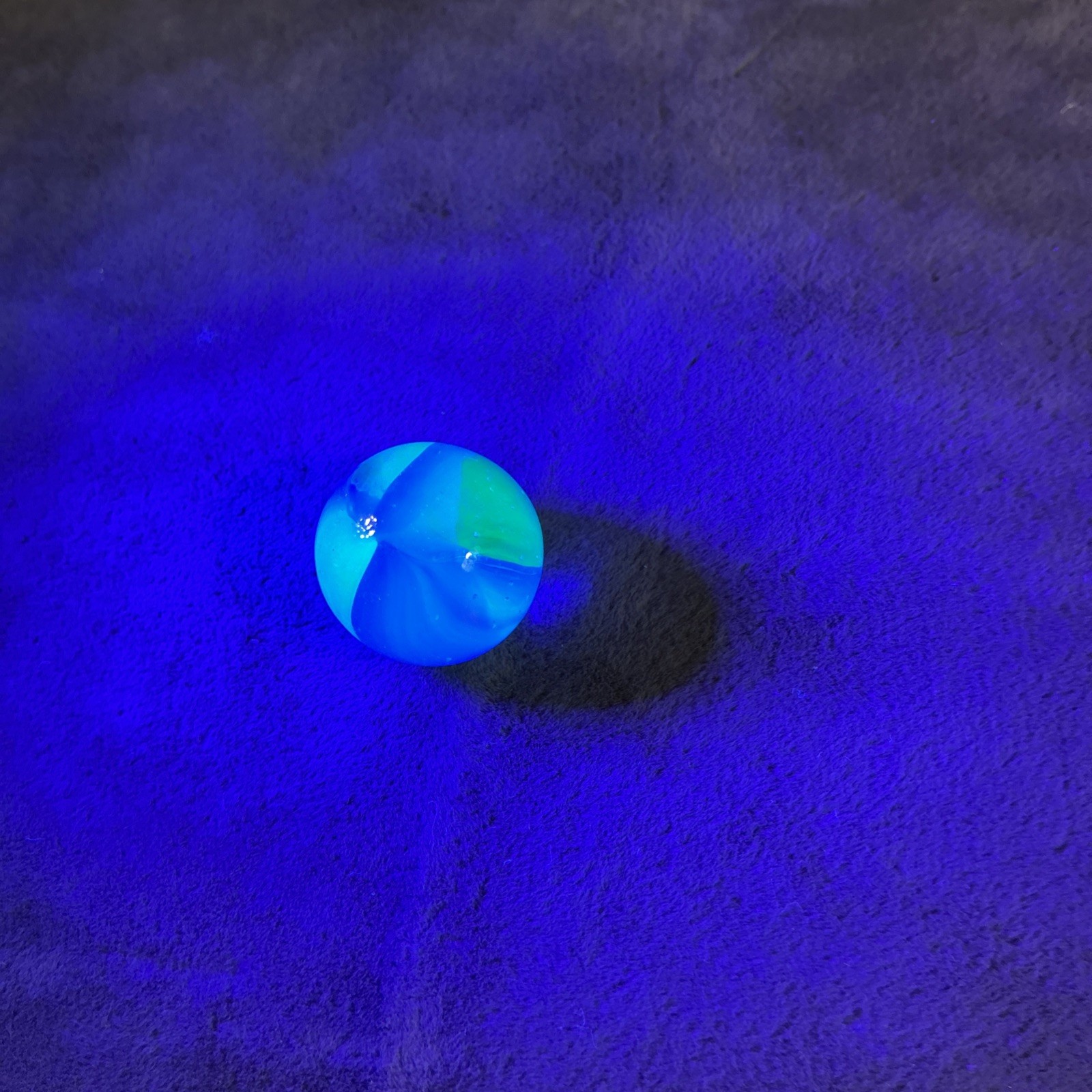Vintage Blue Cat Size Small Machine Made Marble Reactive Glows Under Black Light