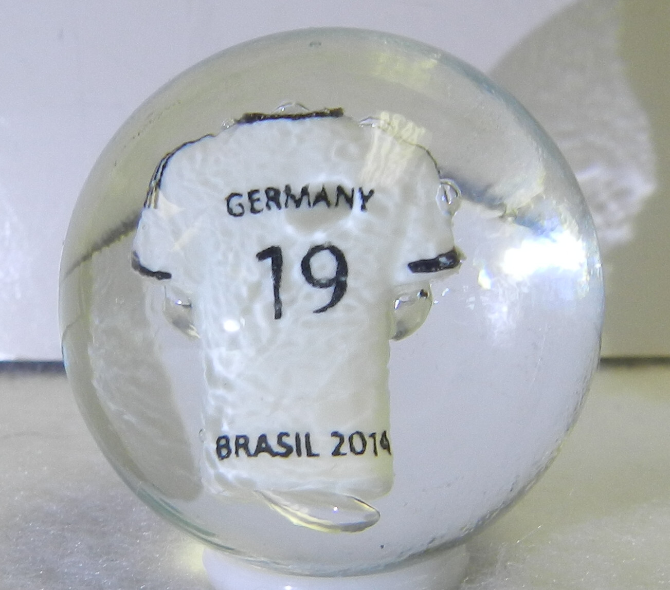 #18193m Germany Soccer Football Jersey Contemporary Sulphide Marble 1.36 Inches