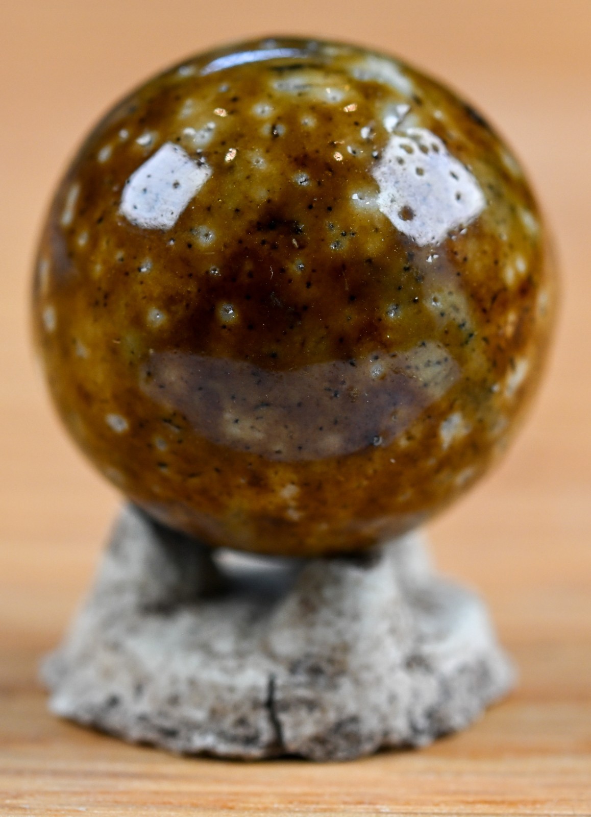Brown Handmade Bennington Marble & Old German Firing Stand, 0.9 inch Mint S1703