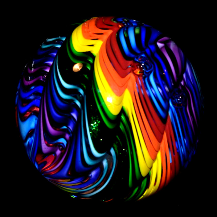 JAMES ALLOWAY GLASS MARBLE/2.743″-RAELYNBOW #63-10 COLOR RAINBOW-WORLDWIDE FAST