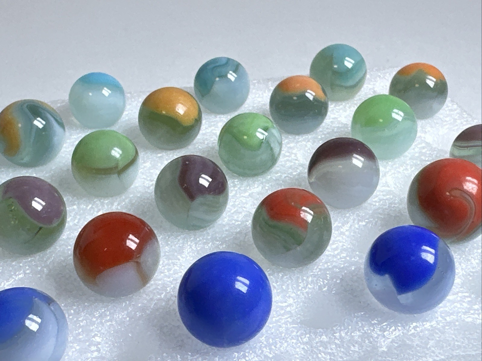 393 Lot Of 30 Vitro Agate Conqueror Vintage Marbles!