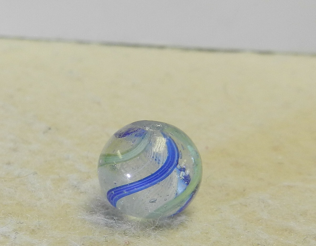 #13584m Tiny .46 Inches Peewee German Handmade Swirl Marble