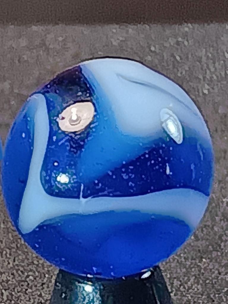 5/8″ Vacor Transparent Cobalt Saphire Blue Jay Pearl White NM Serious Marble B25