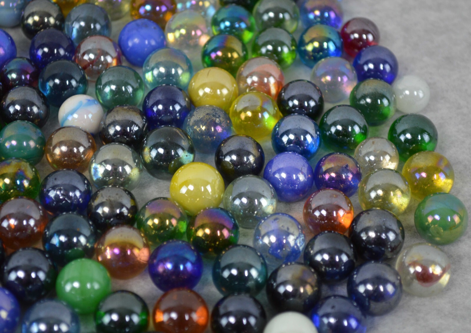 Vintage Marble Lot 130 Mix Variety Metallic Emerald Unique Collection 14mm-16mm