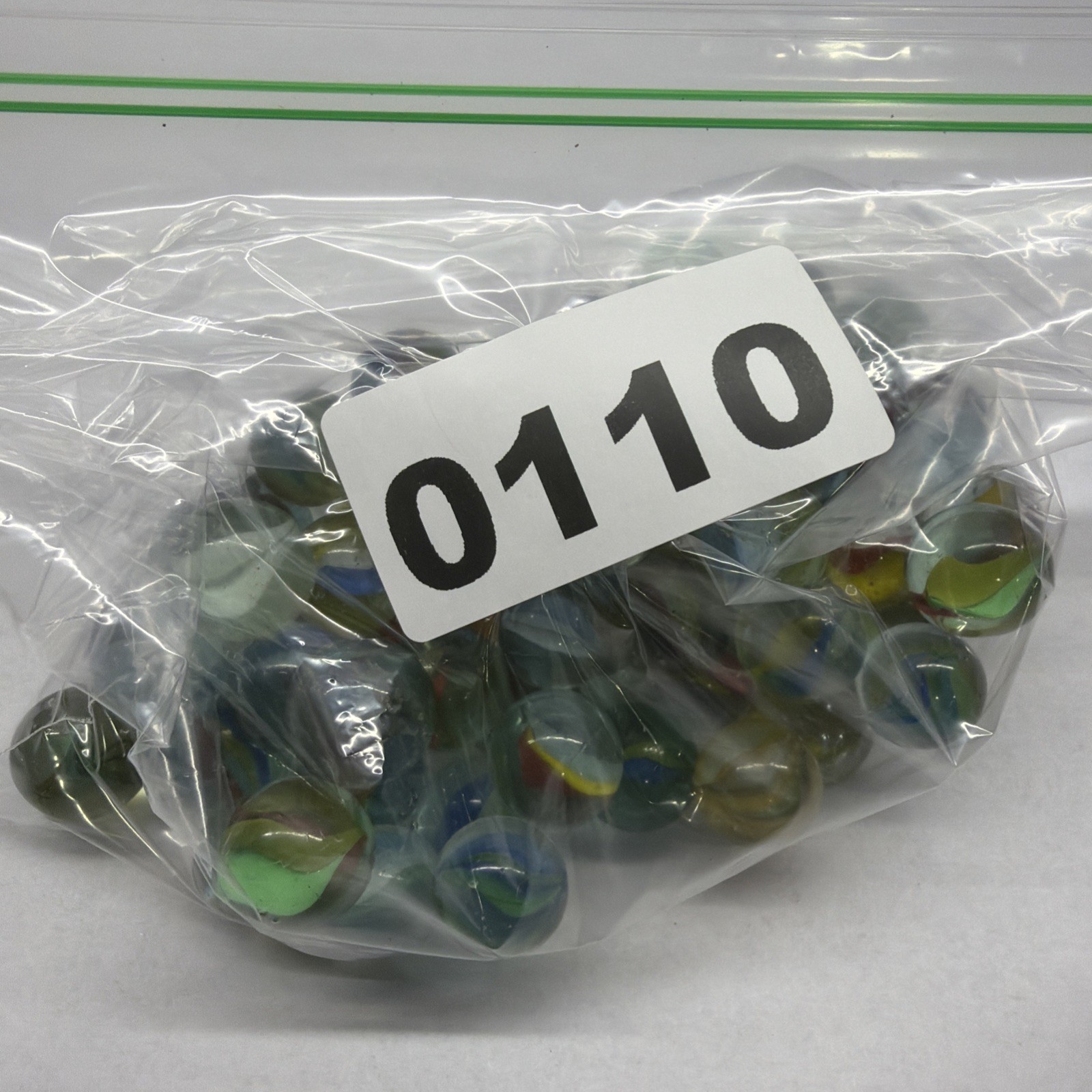 Lot Of Over 60 Glass Vitro Agate Hybrid Cats Eye Marbles! Beautiful Colors!