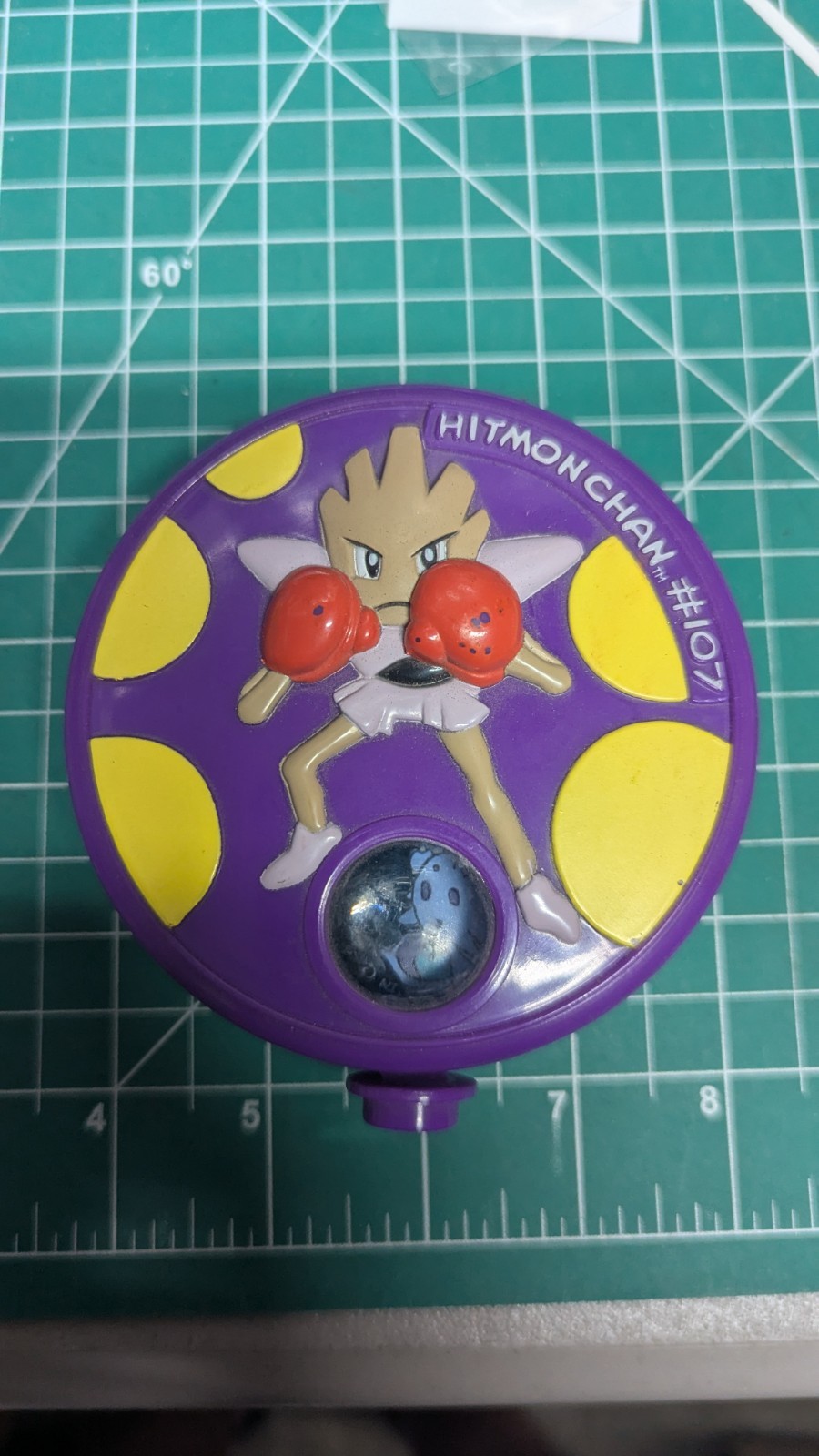 Pokemon Hitmonchan 1999 Marble Shooter Case with 7 Marbles Vintage Game Toy