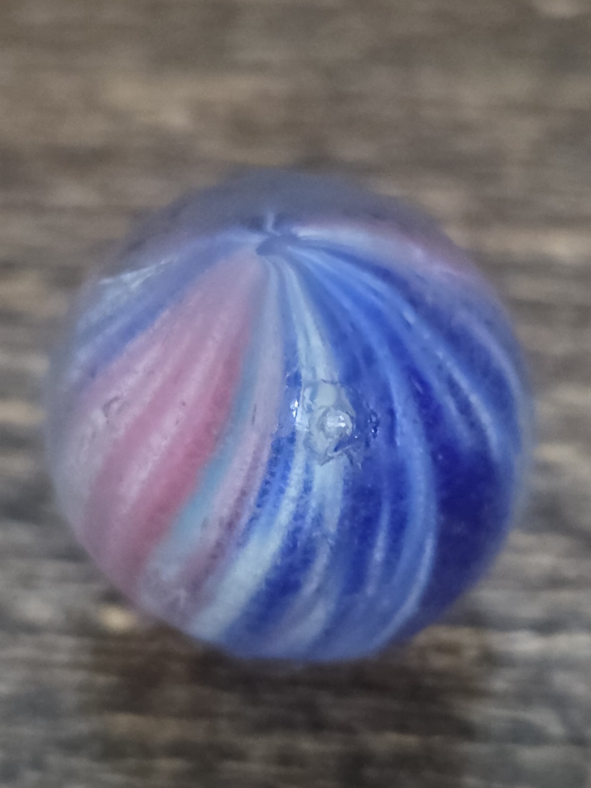 .94″ German Handmade Onionskin Marble Shooter