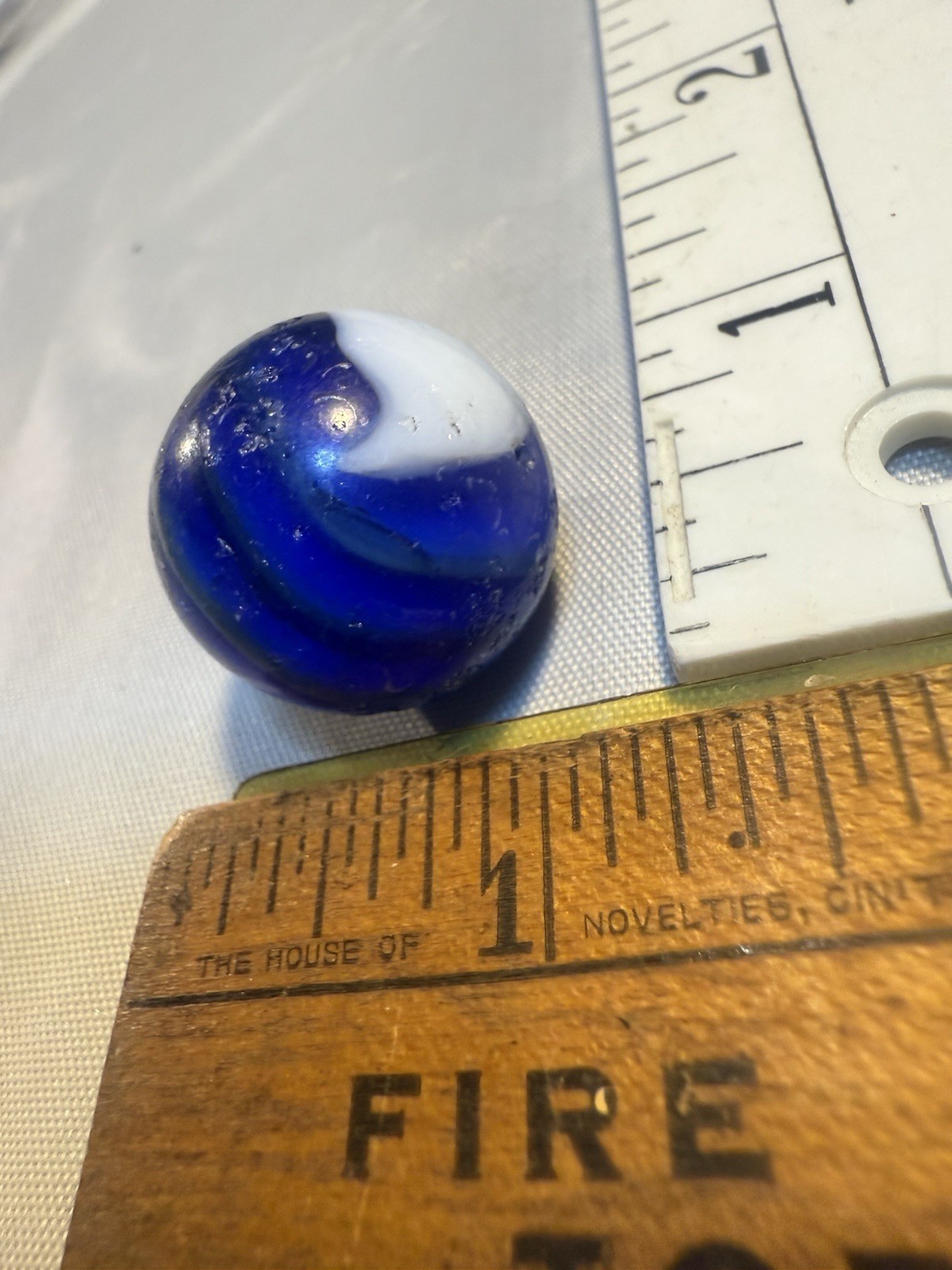 Akro Agate Corkscrew SPIRAL Shooter Marble Blue White Old Vintage Damaged