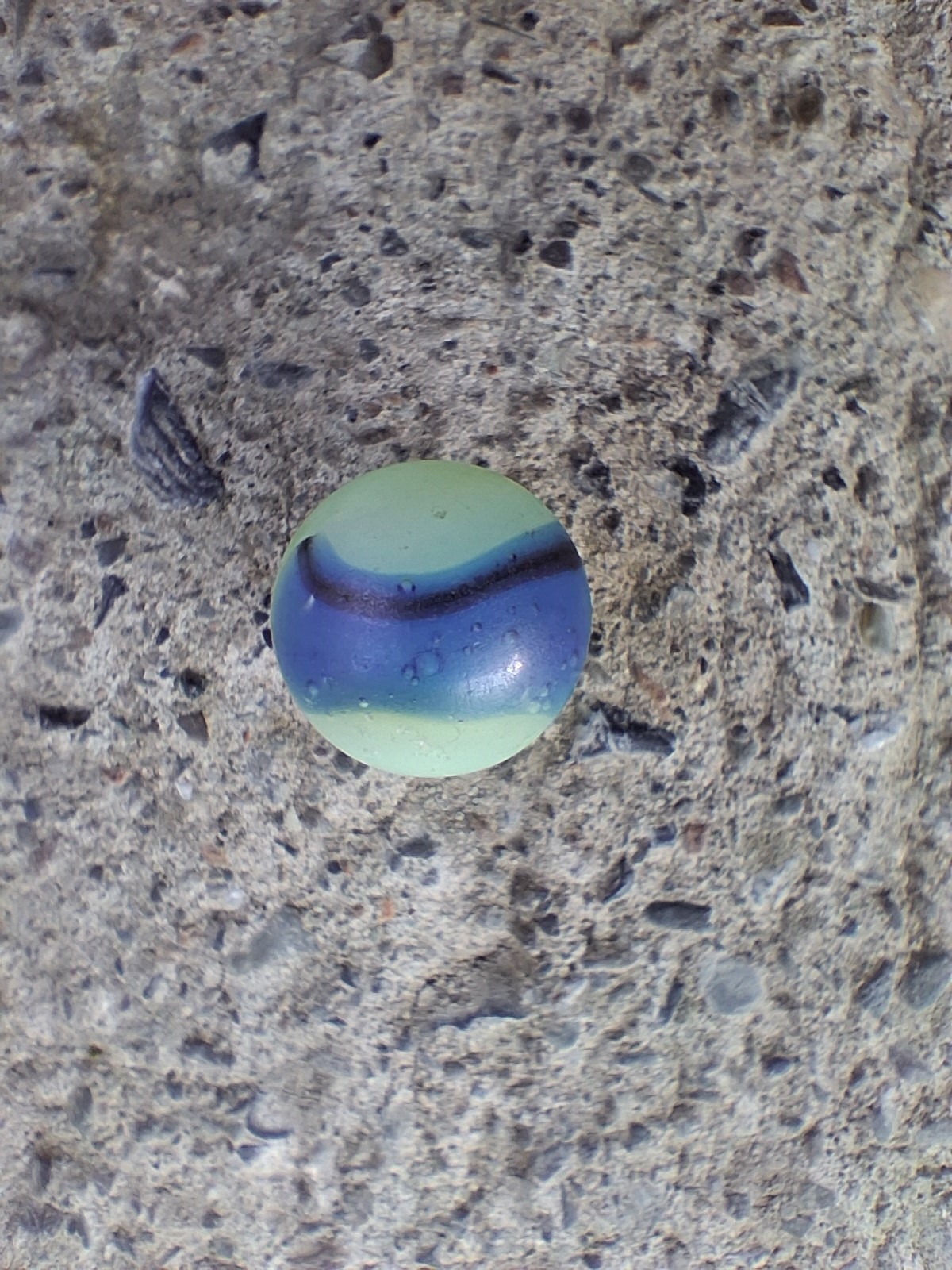 KokomoOpalescent Glass Rainbo Marble .60 BRIGHT Uv!! VHTF Example Beach Glass