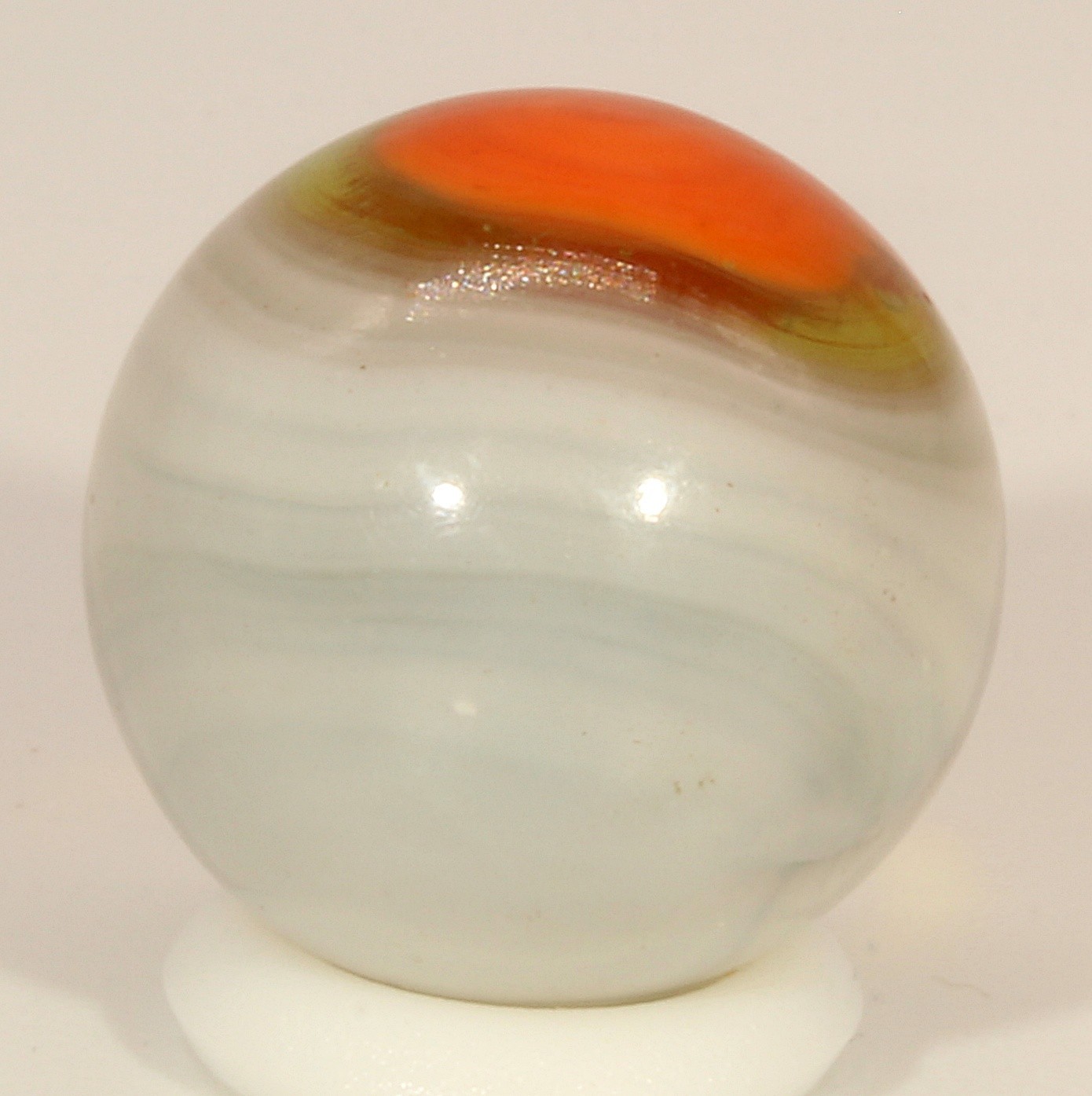 Vitro Agate Orange & White Conqueror Marble, 5/8″ Mint-