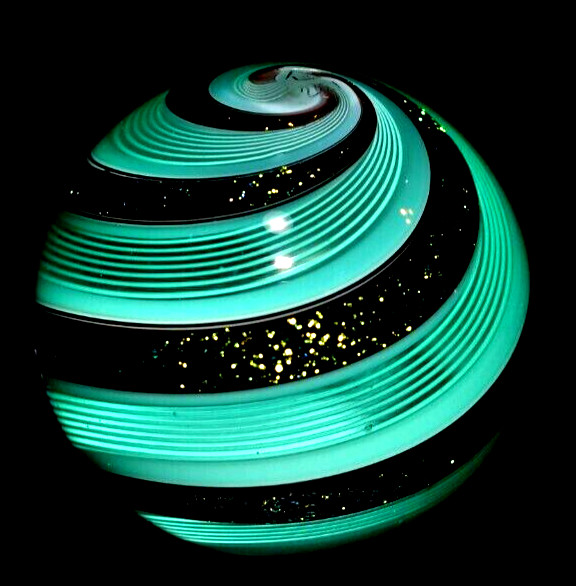 HOT HOUSE GLASS MARBLE/1.198″-SPEARMINT BANDED FINE LINER # 938-GREEN DICHROIC