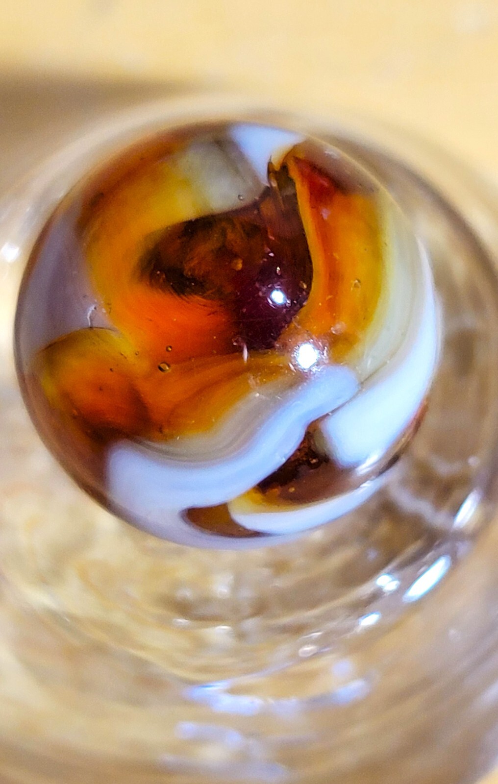 CAC M.F. CHRISTENSEN 0.66 AGATE CO. 1925-33 AMBER SWIRL FLAMES NM/MT +- MA1