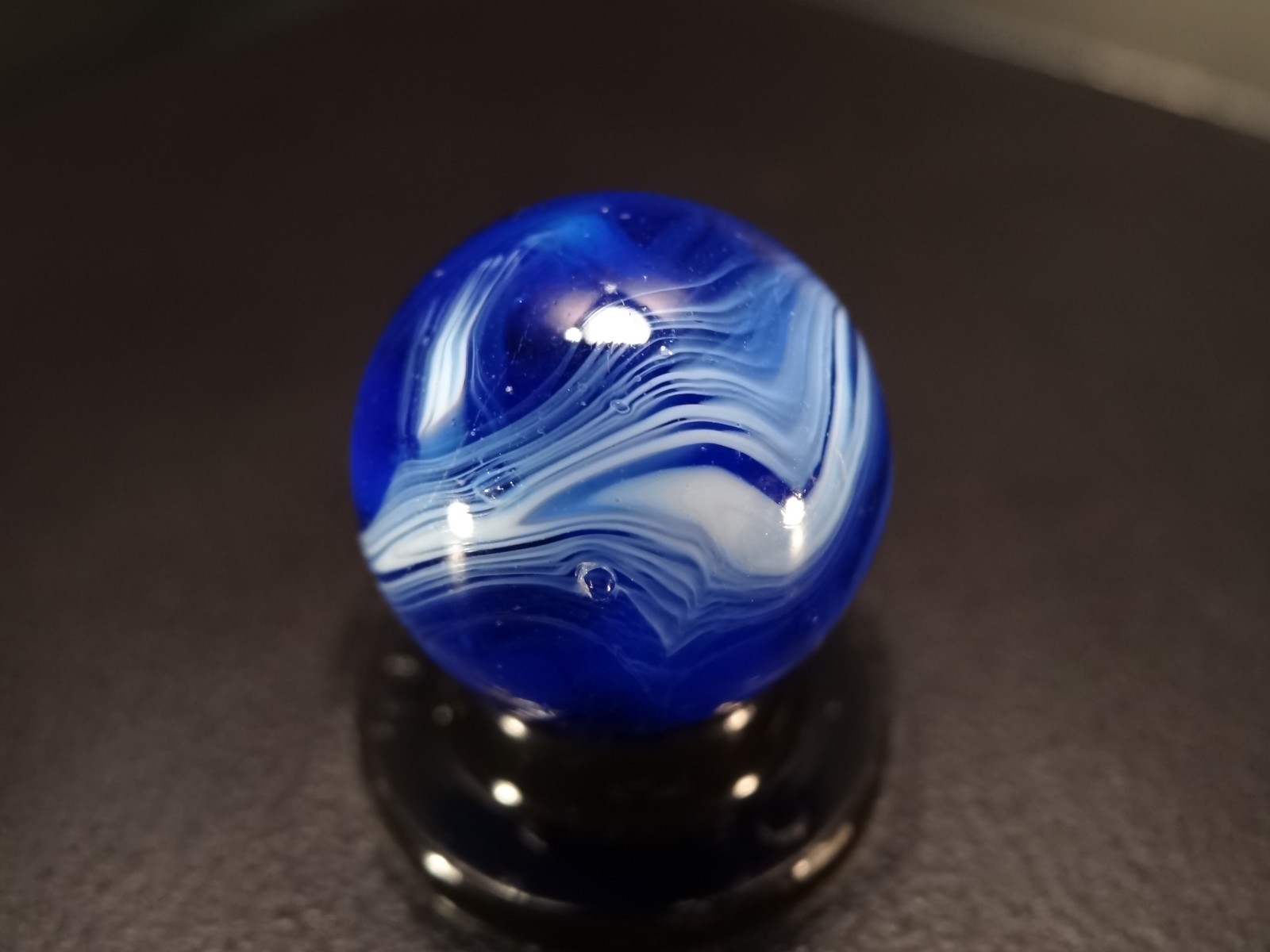 PELTIER * COBALT * National Onyx Slag Fine-line FEATHER PATTERN