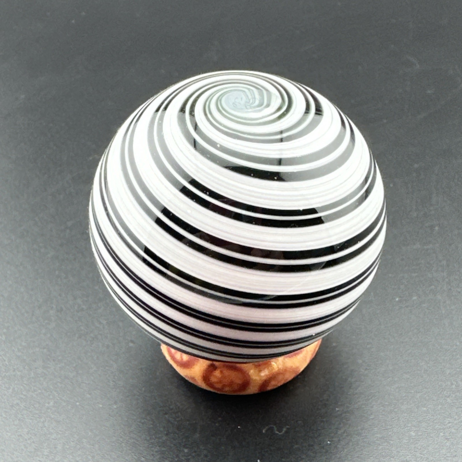 Contemporary Handmade Art Glass Marble 1.59″ Black & White Banded Swirl MIB Boro
