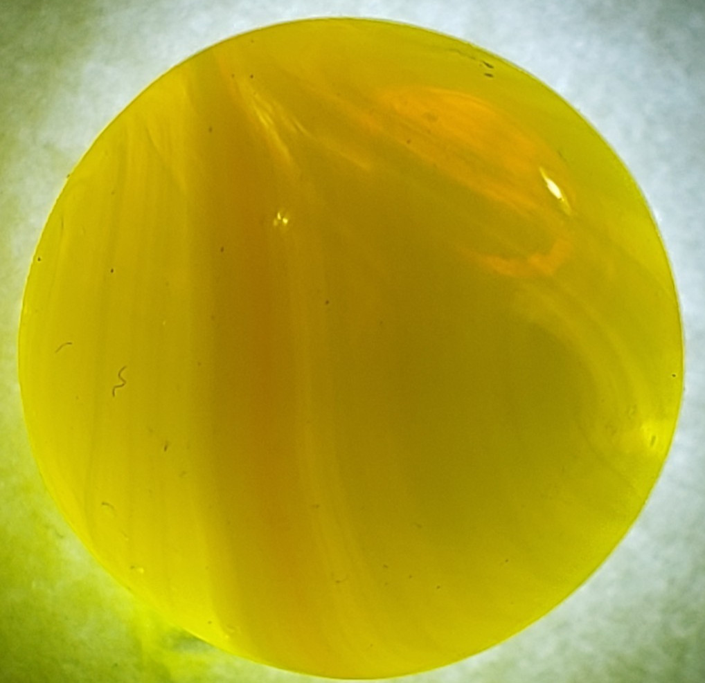 HTF Akro Agate ELECTRIC CADMIUM YELLOW LEMONADE UV MARBLE WET MNT SZ 19/32