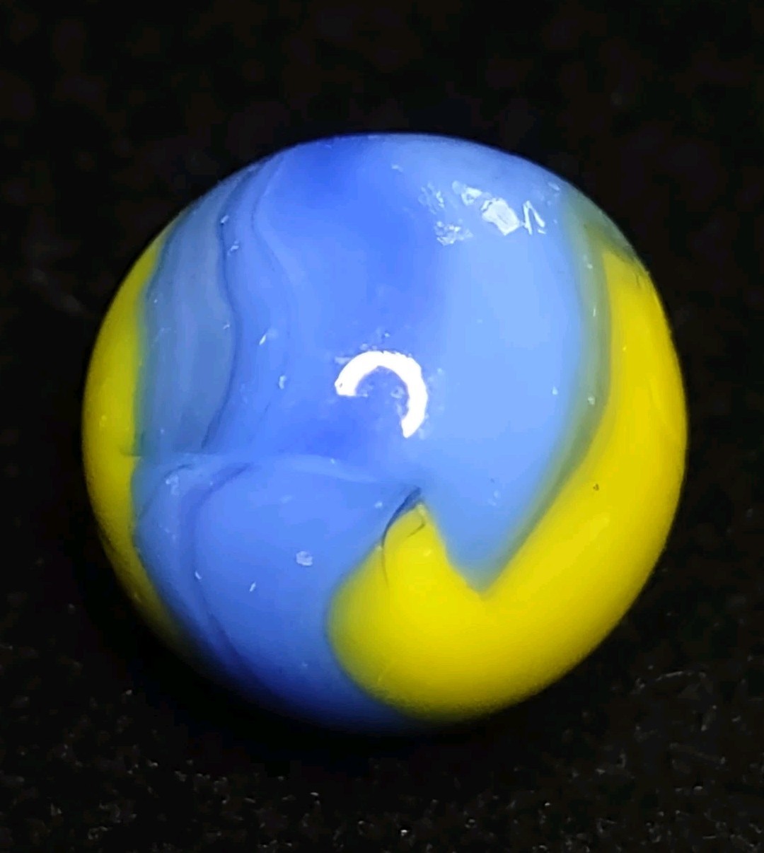 Blue & Yellow Cub Scout Patch Marble King 👑 Glass Toy Vintage Marble .63″
