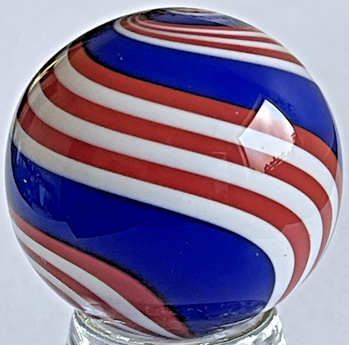 04 STEVE DAVIS SIGNED MARBLE HANDMADE GLASS ART RED WHITE & BLUE PATRIOTIC SWIRL