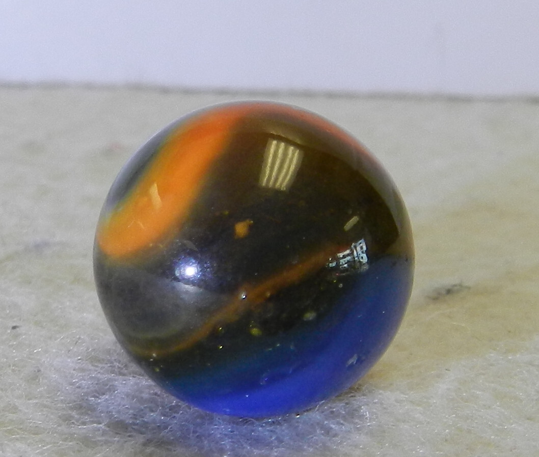 #16000m Vintage Peltier Glass Swirl Marble .65 Inches