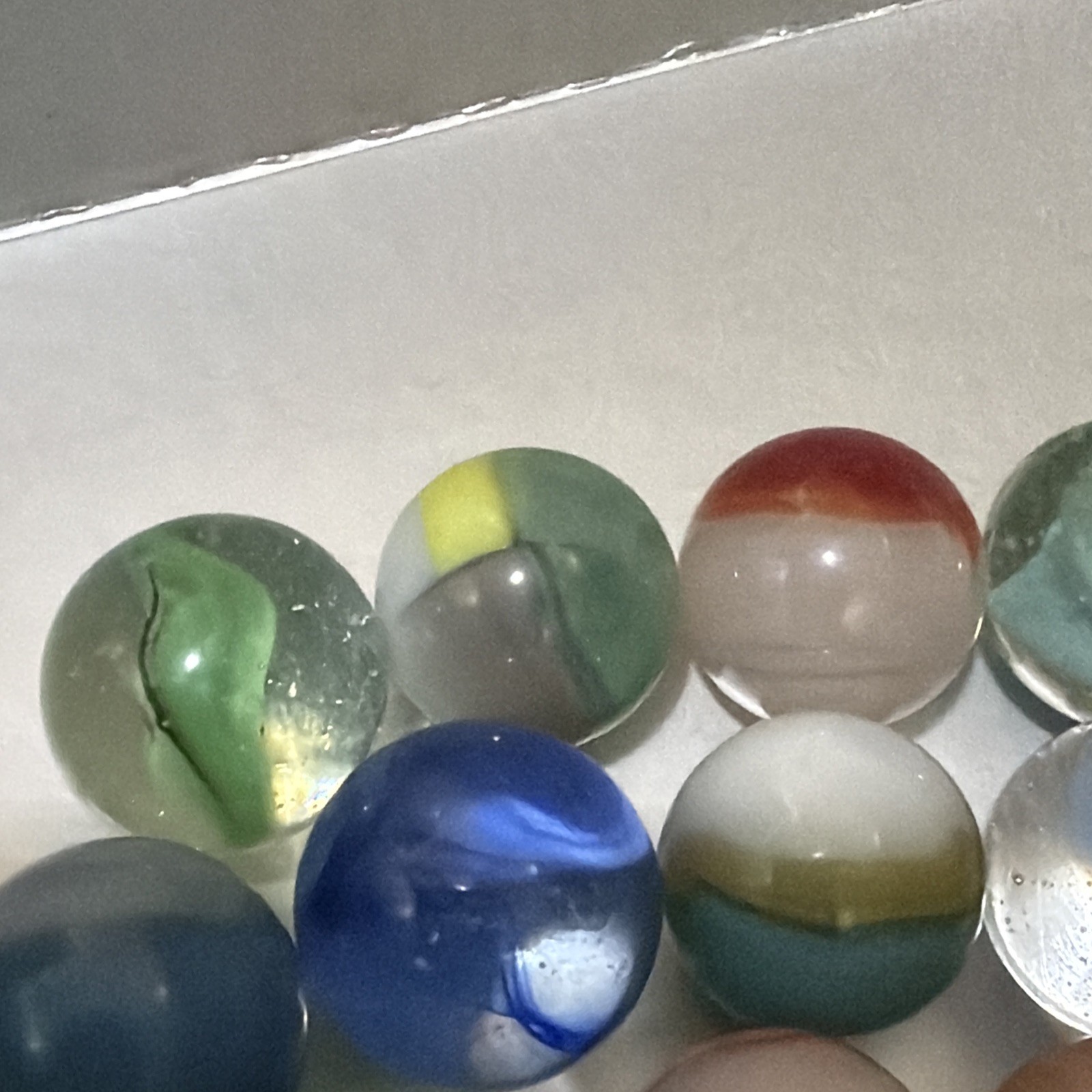Vintage Lot Of 25 Akro Agate Marbles And Other Brands Some To 70 Years Old. NM