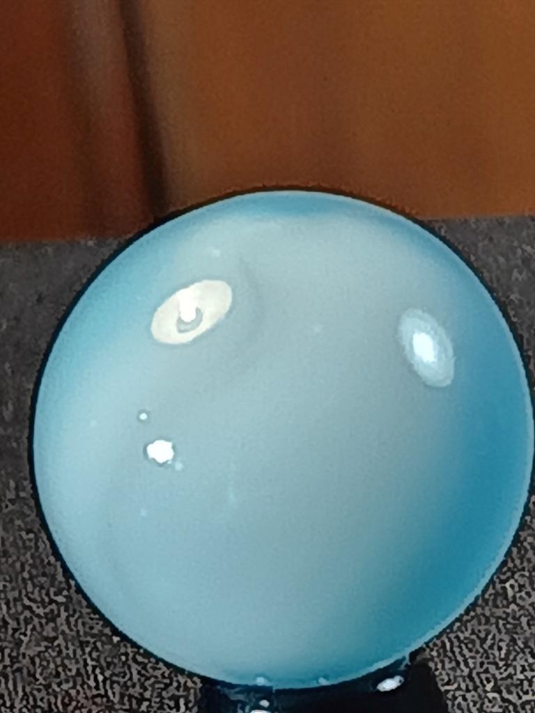 5/8″ Vitro Tahiti Sea Blue Ice White Ribbon Patch on Clear Serious Marble B131