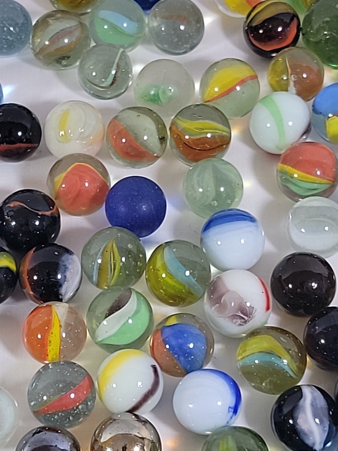 Glass Marble Mixed Lot Clear Opaque Various Sizes Solid Swirl 225+ pc 2 lb 12 oz