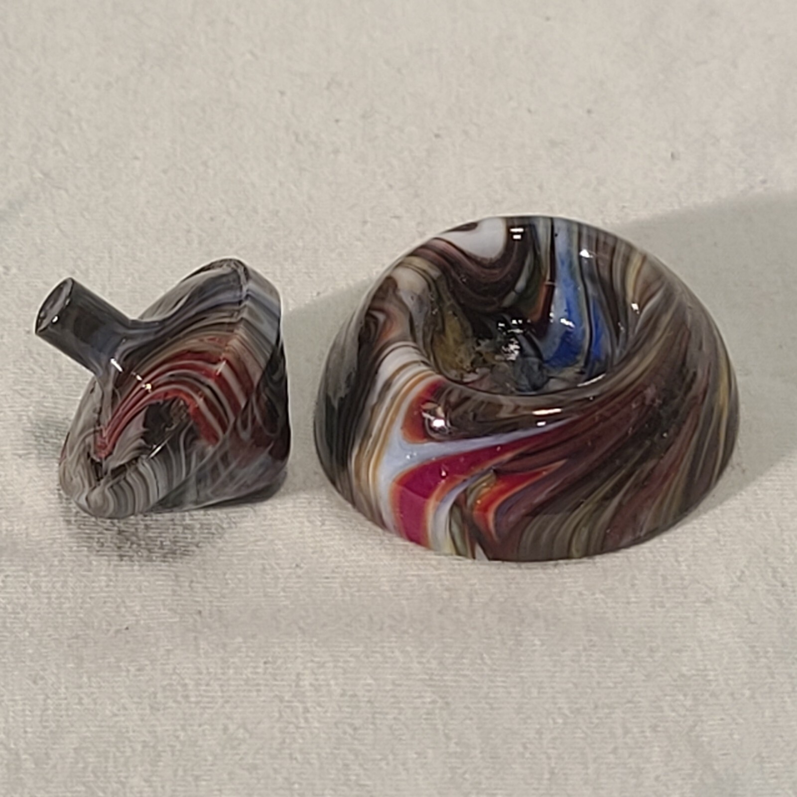 ANDY DAVIS, Glass Art Spinning Top & Base, Megans Run (?), #338P