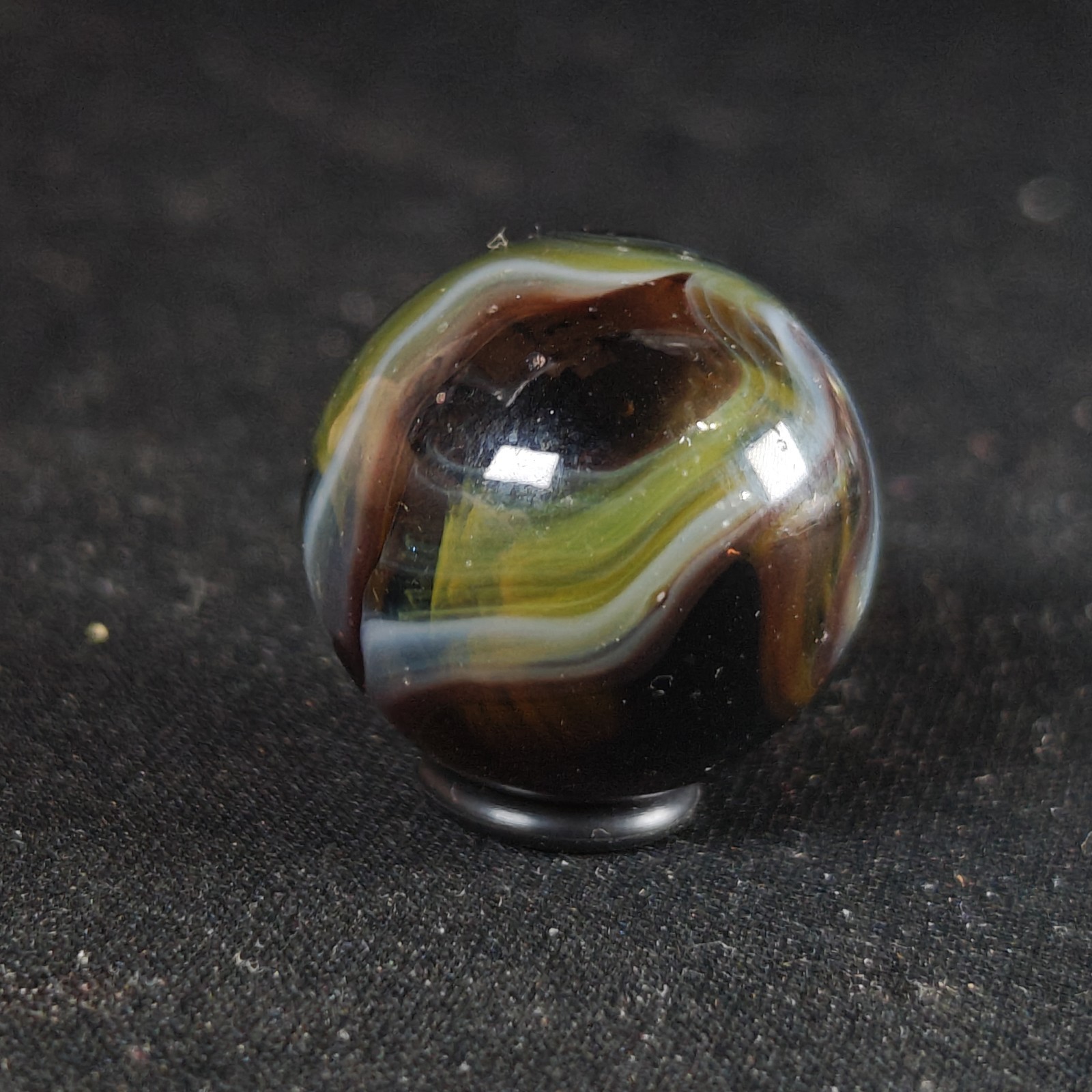 Champion Marble New Old Fashioned Shooter Swirl 1″