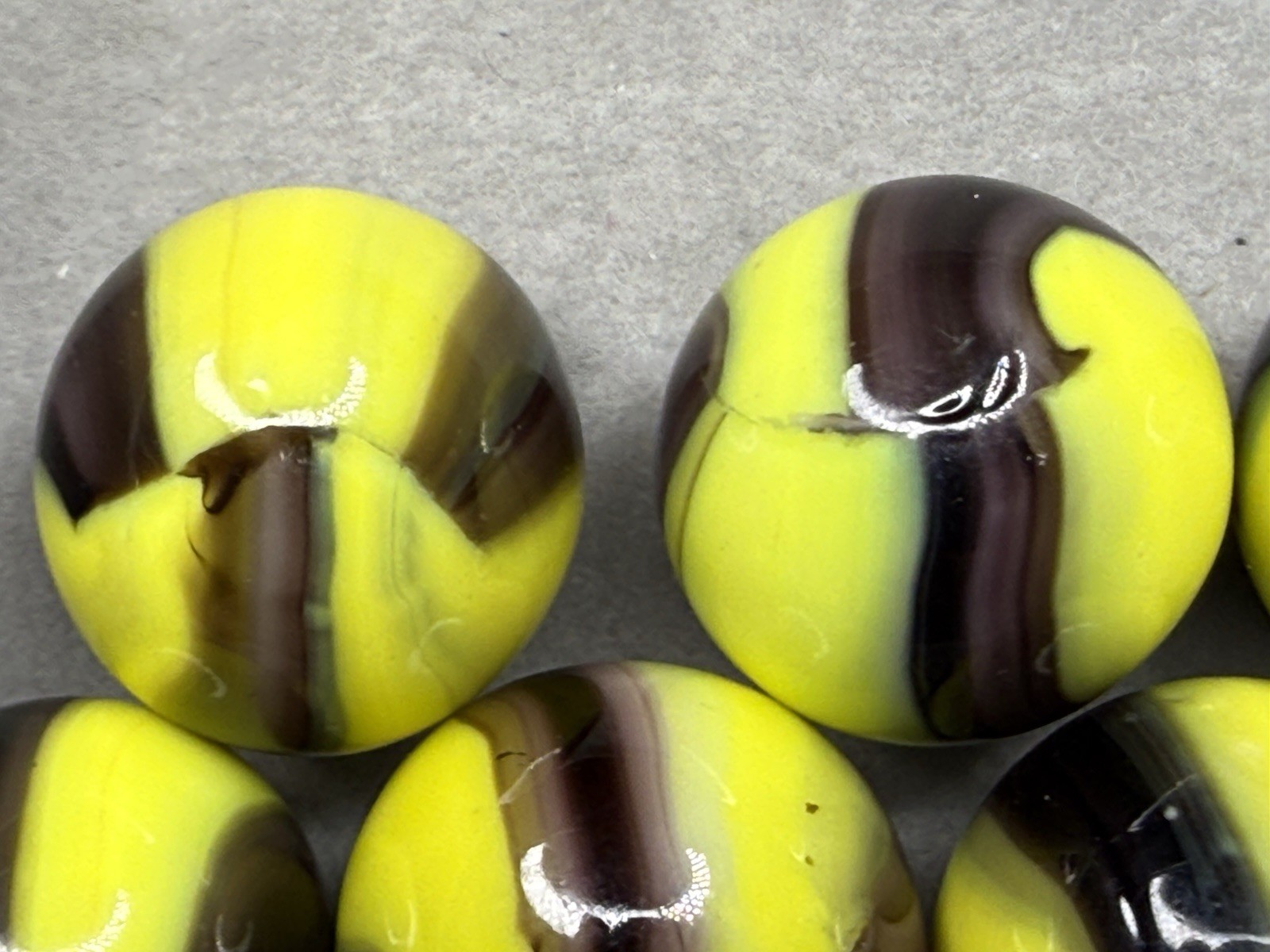 Lot Of 11 Marble King Bumblebee Marbles .61” To .66” NM(+) To Mint