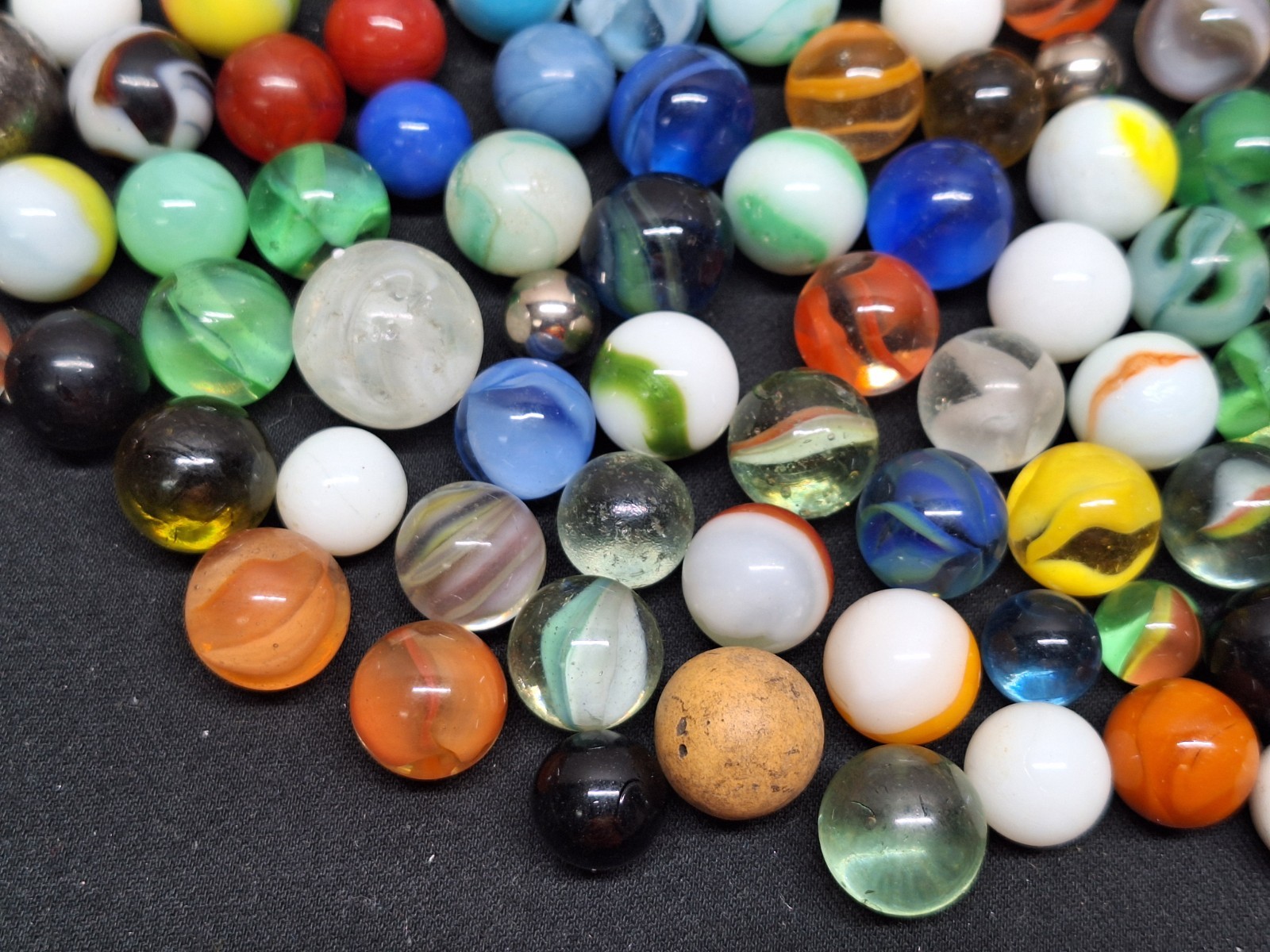 Vintage MARBLES QUART JAR of OLD GLASS MARBLES about 4.5 Pounds