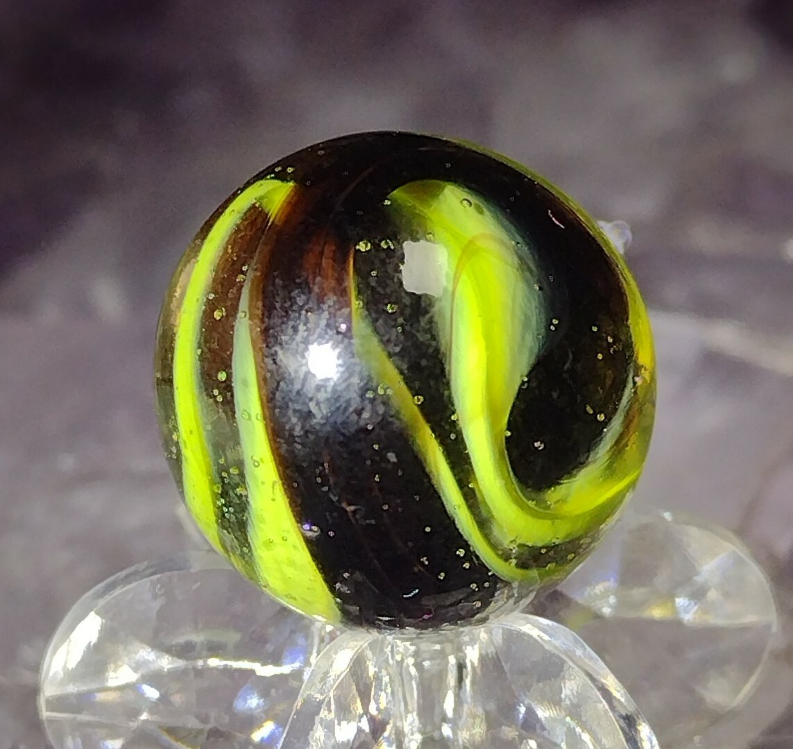 .64″ ODD LOOKING DEEP DIVE MARBLES- NM RARE UNIQUE OLD TOYS