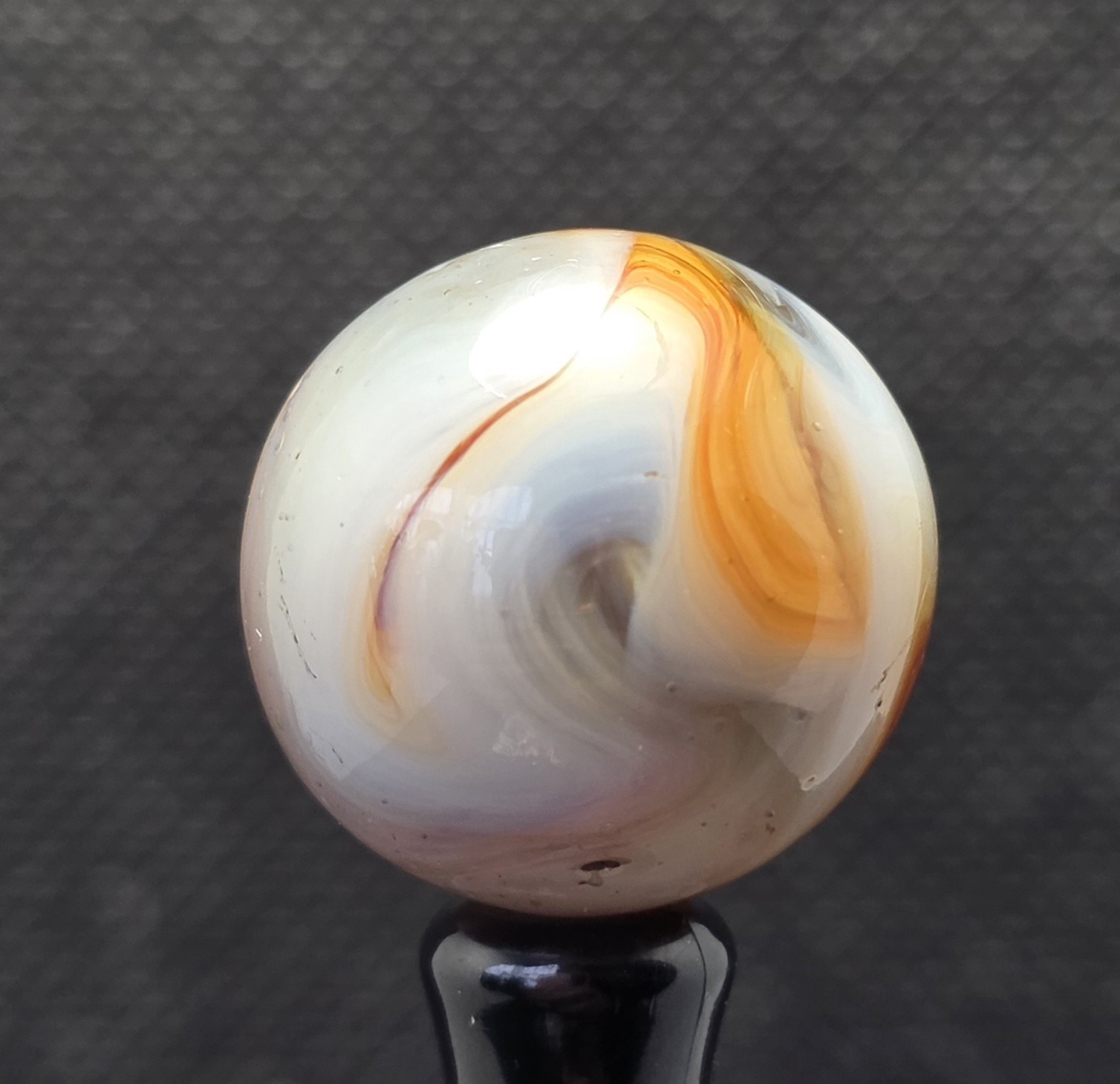 HTF VINTAGE CAIRO NOVELTY MARBLE 0.75″ SHOOTER MARBLE MINT UV