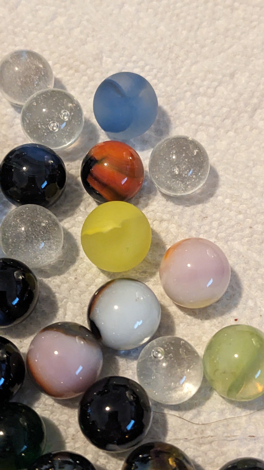 Lot of ~70 Marbles, 2 Shooters in Metal Box US Made Channel Craft