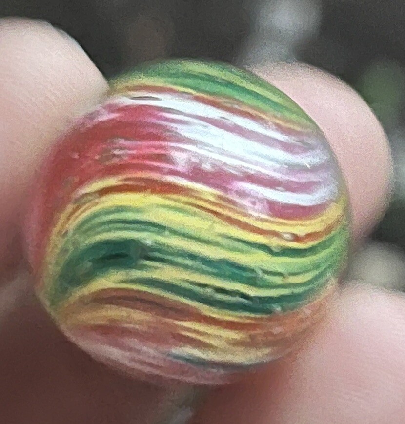 OUTSTANDING GERMAN Onion Skin Marble 15/16” German Multi Color Onion Skin Marble