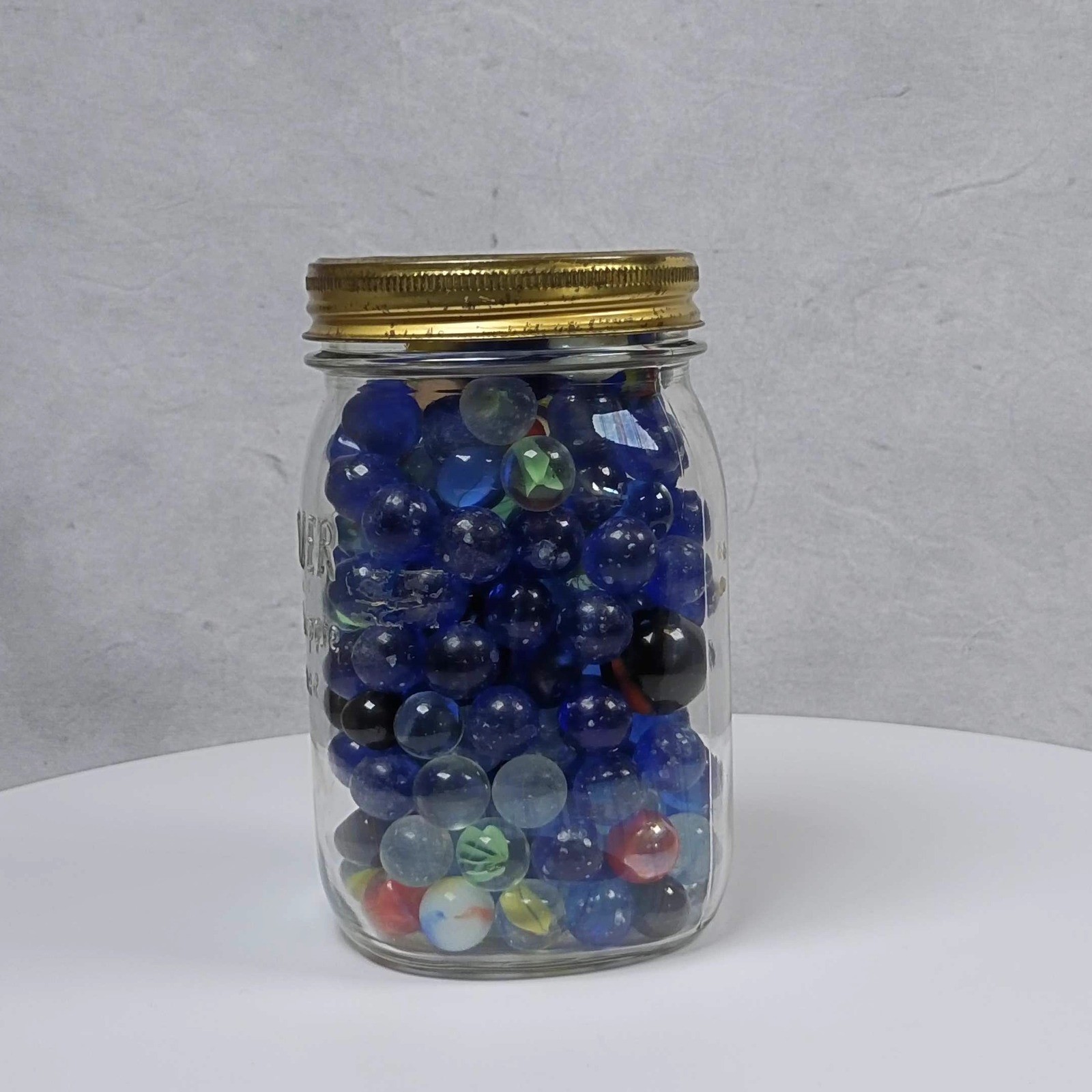 Kilner Dual Purpose Jar with 190 Assorted Glass Marbles Vintage Collection