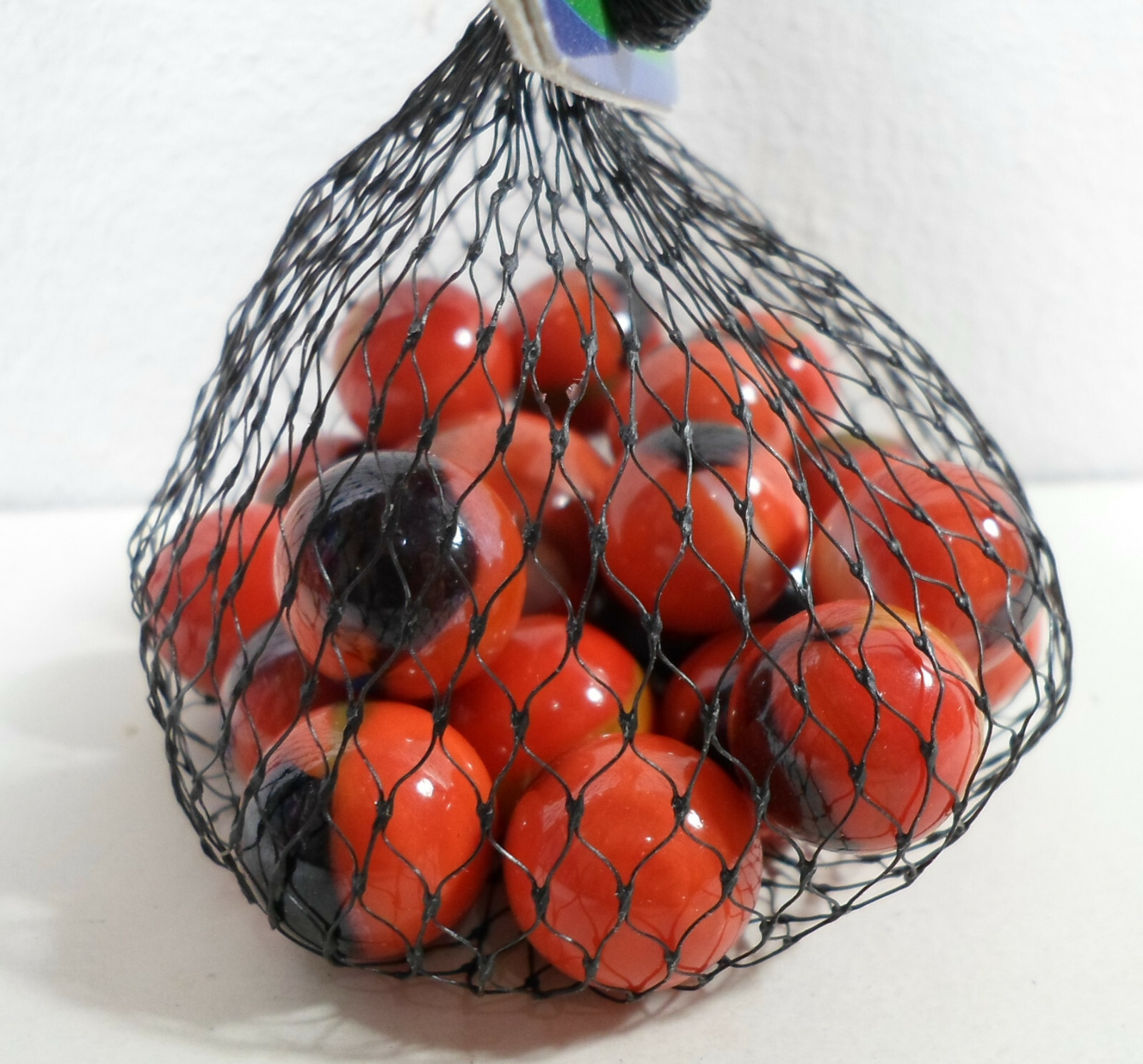 GREEK VTG CLOWNFISH GLASS 20 x MARBLES AND 1 SHOOTER GAZAKIA UNUSED IN NET