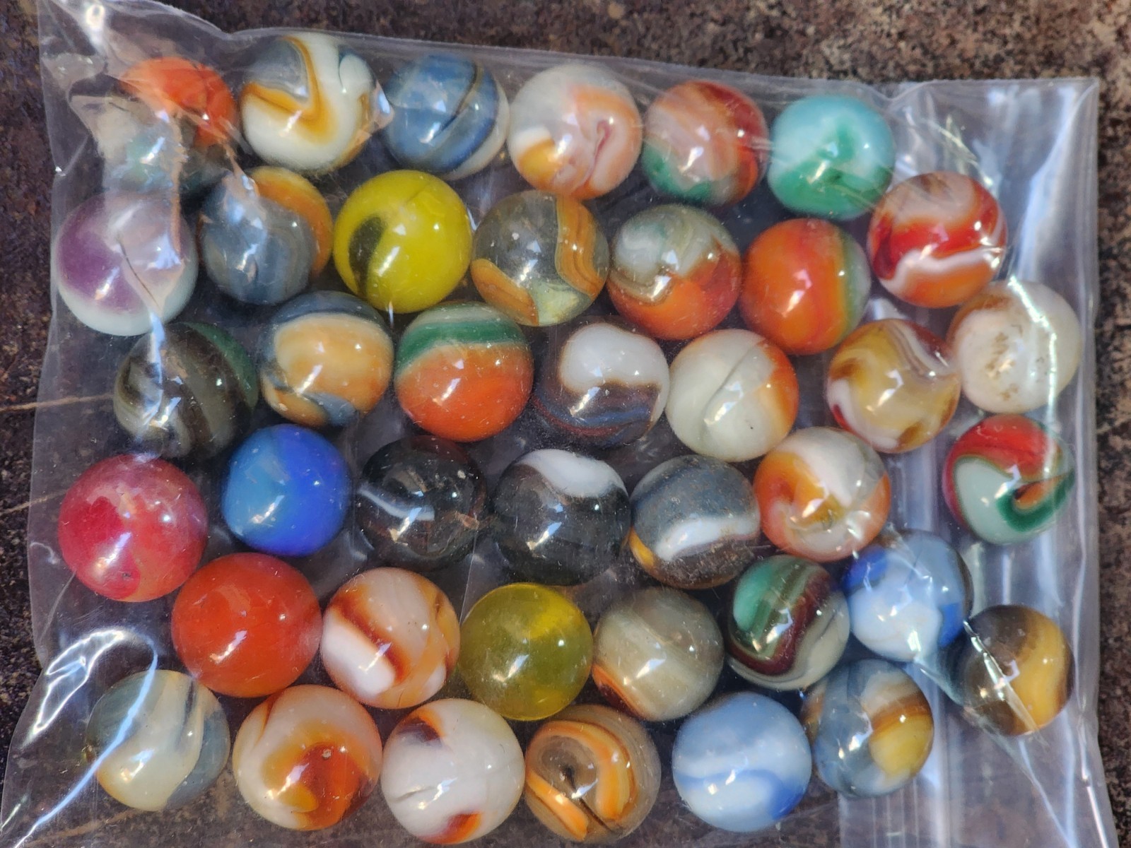 BAG OF 40 BETTER 2004 5/8″ JABO CLASSIC MARBLES MIX $19.99 POST PAID