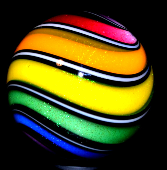 HOT HOUSE GLASS MARBLE/1.498″-DICHROIC BEACHBALL RAINBOW-REDISH PINK,LAVENDER+